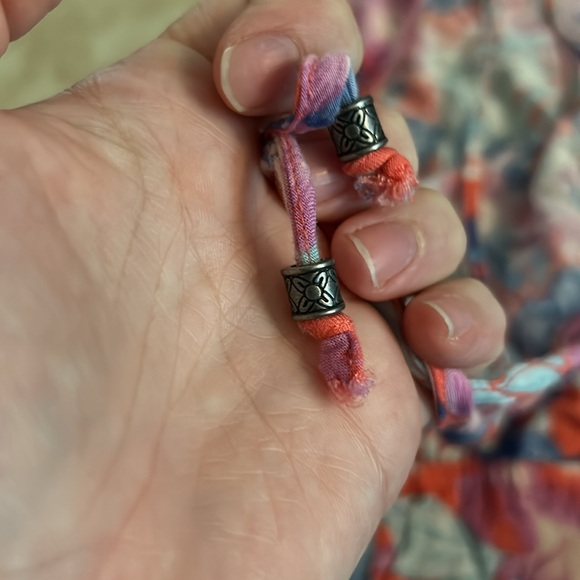 🎀🌅🌺AEO Pink Floral Romper XS - Picture 6 of 7